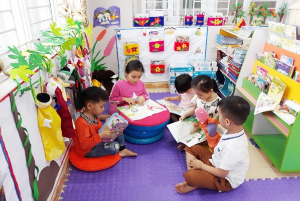 “Thư viện thân thiện” ở trường mầm non góp phần thực hiện hiệu quả hoạt động tăng cường tiếng Việt cho trẻ người dân tộc thiểu số